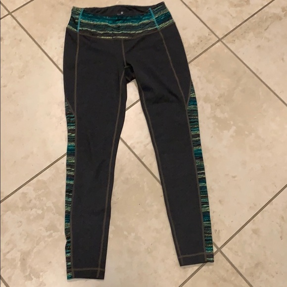 Athleta leggings - Picture 2 of 5